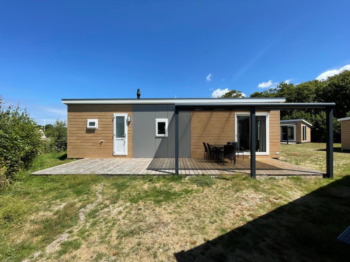 Camping De Duinhoeve Chalet Zeeland Not For Companies Burgh-Haamstede Zewnętrze zdjęcie