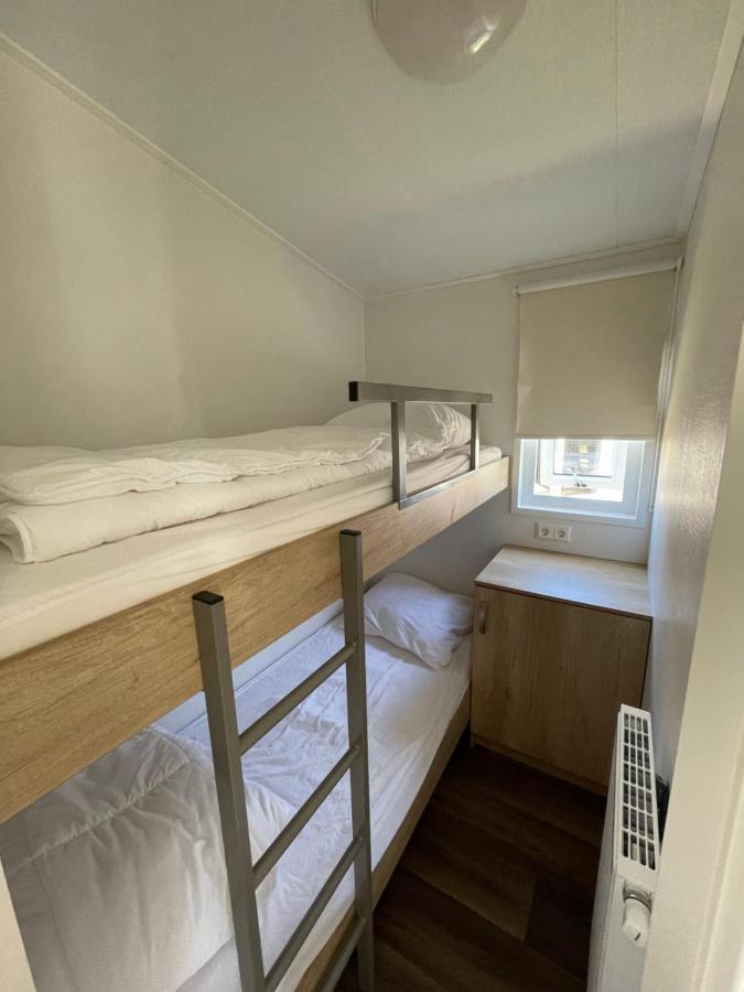 Camping De Duinhoeve Chalet Zeeland Not For Companies Burgh-Haamstede Zewnętrze zdjęcie