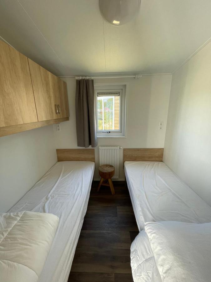 Camping De Duinhoeve Chalet Zeeland Not For Companies Burgh-Haamstede Zewnętrze zdjęcie