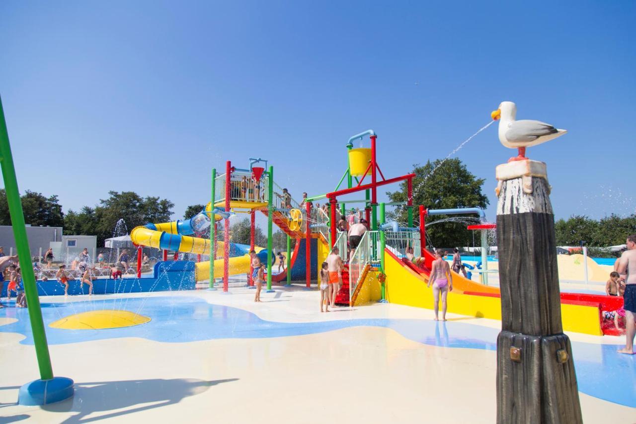 Camping De Duinhoeve Chalet Zeeland Not For Companies Burgh-Haamstede Zewnętrze zdjęcie