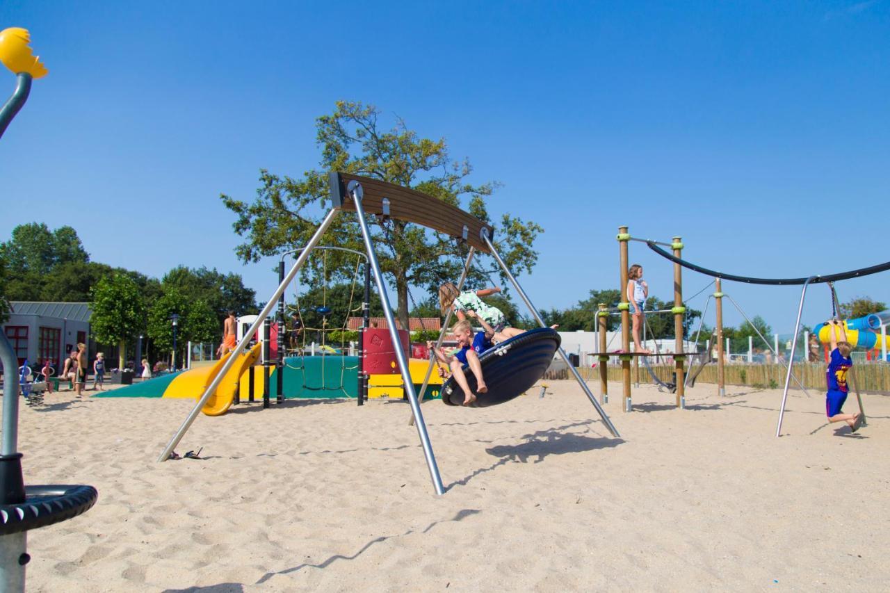 Camping De Duinhoeve Chalet Zeeland Not For Companies Burgh-Haamstede Zewnętrze zdjęcie